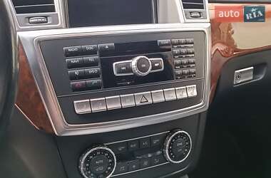 Позашляховик / Кросовер Mercedes-Benz GL-Class 2014 в 
