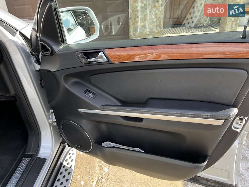 Внедорожник / Кроссовер Mercedes-Benz GL-Class 2009 в Черновцах фото 39 Внедорожник / Кроссовер Mercedes-Benz GL-Class 2009 в Черновцах