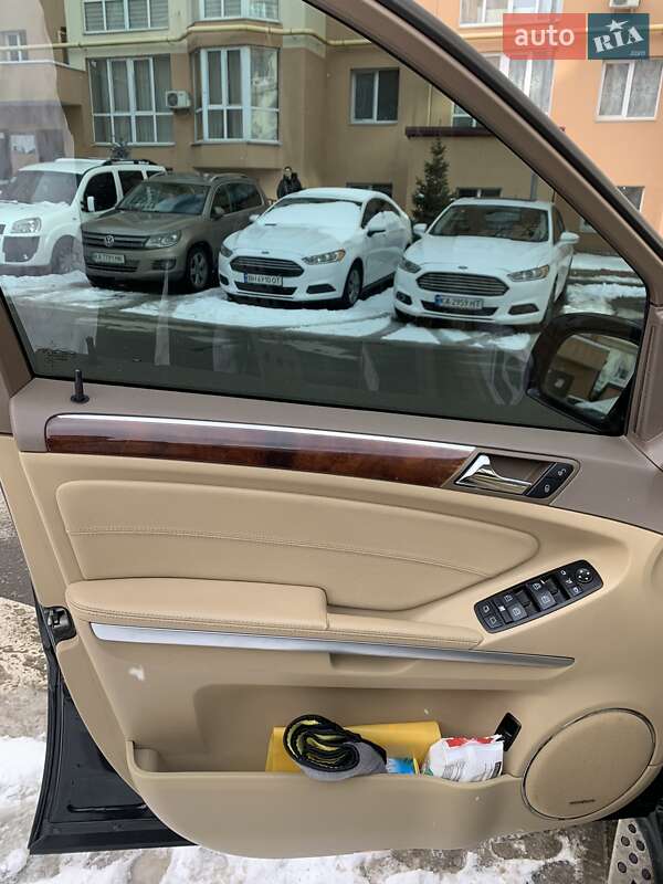 Позашляховик / Кросовер Mercedes-Benz GL-Class 2008 в Києві