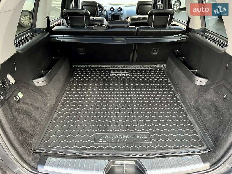 Позашляховик / Кросовер Mercedes-Benz GL-Class 2008 в Чернігові фото 9 Позашляховик / Кросовер Mercedes-Benz GL-Class 2008 в Чернігові