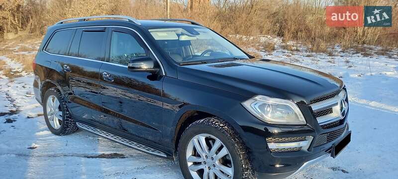 Mercedes-Benz GL-Class 2012