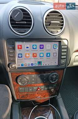 Внедорожник / Кроссовер Mercedes-Benz GL-Class 2011 в 