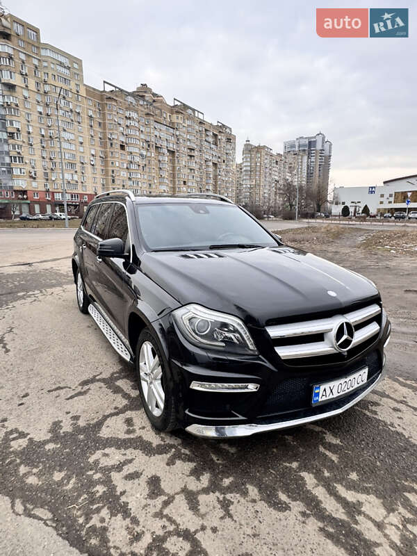 Позашляховик / Кросовер Mercedes-Benz GL-Class 2013 в Києві