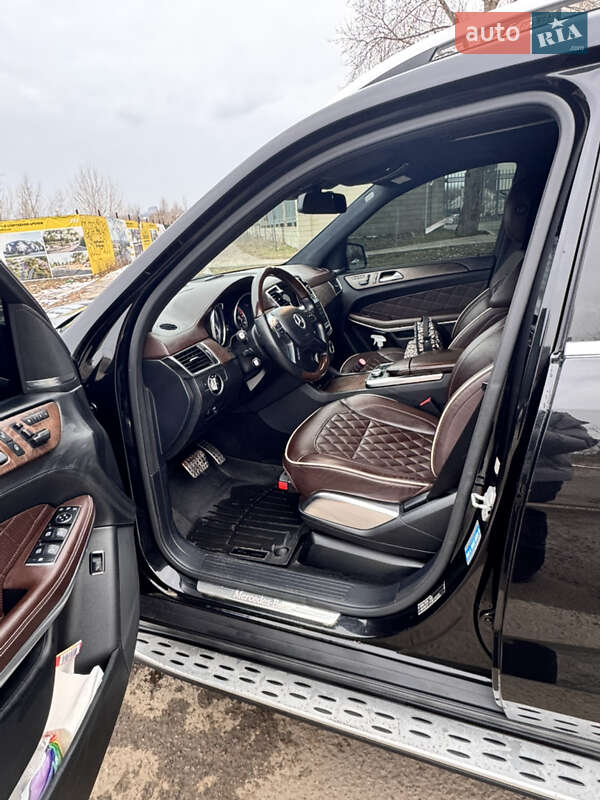 Позашляховик / Кросовер Mercedes-Benz GL-Class 2013 в Києві