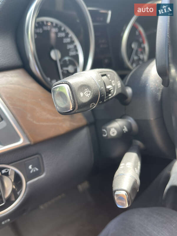 Позашляховик / Кросовер Mercedes-Benz GL-Class 2013 в Вознесенську