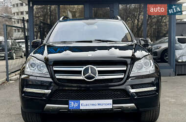 Mercedes-Benz GL-Class 2010 Mercedes-Benz GL-Class 2010