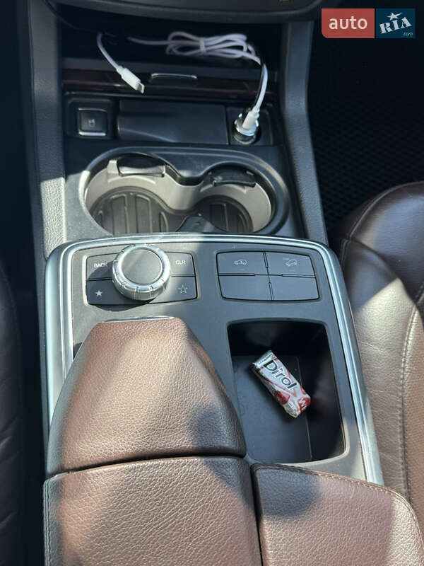 Внедорожник / Кроссовер Mercedes-Benz GL-Class 2014 в Ивано-Франковске фото 15 Внедорожник / Кроссовер Mercedes-Benz GL-Class 2014 в Ивано-Франковске