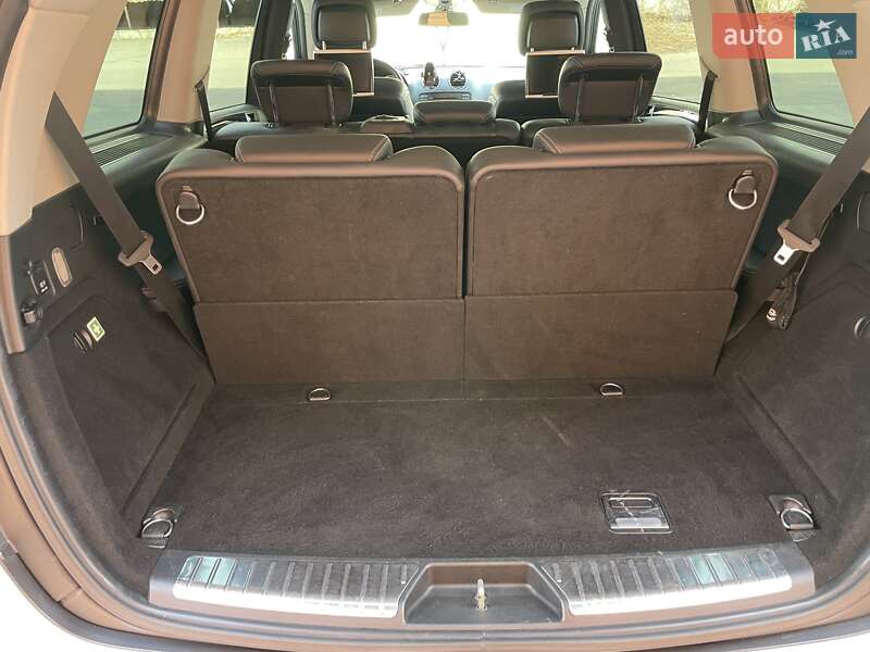 Внедорожник / Кроссовер Mercedes-Benz GL-Class 2010 в Киеве фото 37 Внедорожник / Кроссовер Mercedes-Benz GL-Class 2010 в Киеве