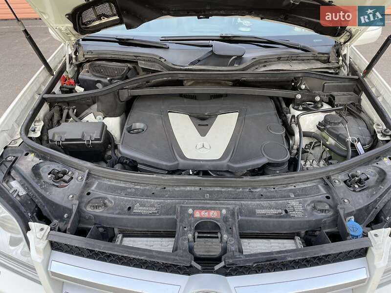 Внедорожник / Кроссовер Mercedes-Benz GL-Class 2010 в Киеве фото 45 Внедорожник / Кроссовер Mercedes-Benz GL-Class 2010 в Киеве