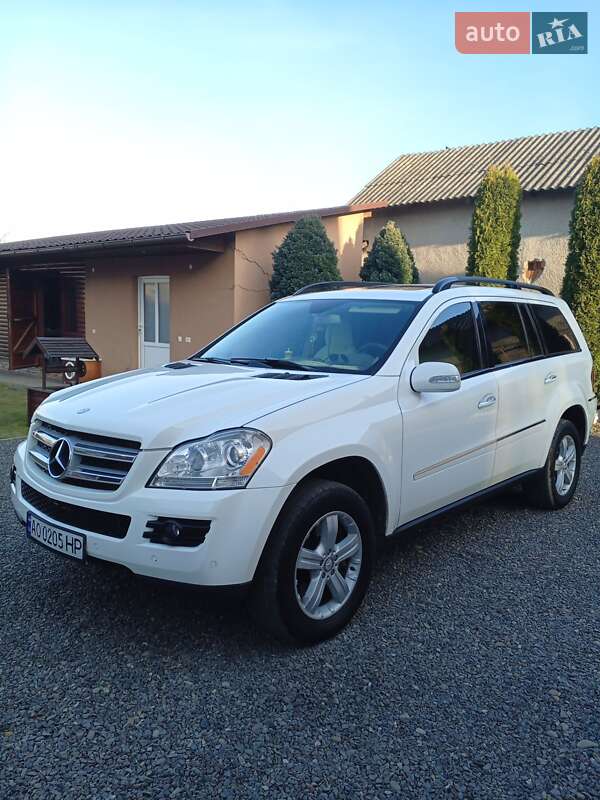 Позашляховик / Кросовер Mercedes-Benz GL-Class 2006 в Хусті
