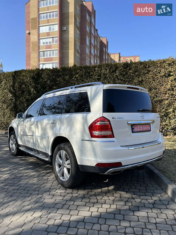 Внедорожник / Кроссовер Mercedes-Benz GL-Class 2012 в Луцке