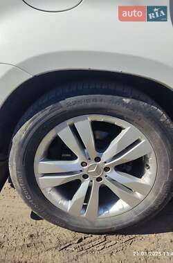 Внедорожник / Кроссовер Mercedes-Benz GL-Class 2010 в 