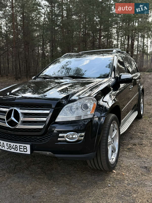 Внедорожник / Кроссовер Mercedes-Benz GL-Class 2009 в Киеве