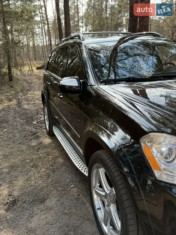 Внедорожник / Кроссовер Mercedes-Benz GL-Class 2009 в Киеве