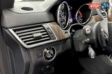 Внедорожник / Кроссовер Mercedes-Benz GL-Class 2013 в 