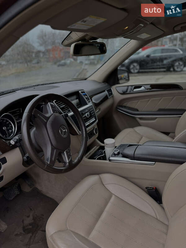 Позашляховик / Кросовер Mercedes-Benz GL-Class 2014 в Рівному