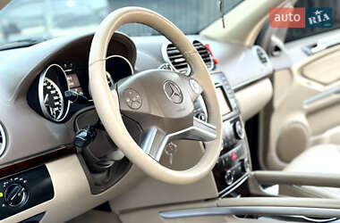 Внедорожник / Кроссовер Mercedes-Benz GL-Class 2011 в 