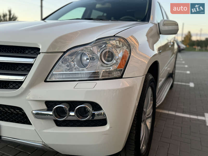 Позашляховик / Кросовер Mercedes-Benz GL-Class 2010 в Рівному