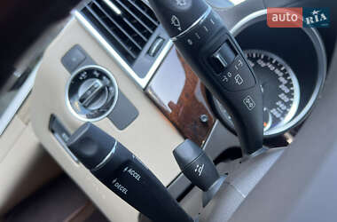 Внедорожник / Кроссовер Mercedes-Benz GL-Class 2012 в 