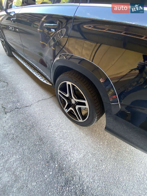 Позашляховик / Кросовер Mercedes-Benz GL-Class 2015 в Запоріжжі