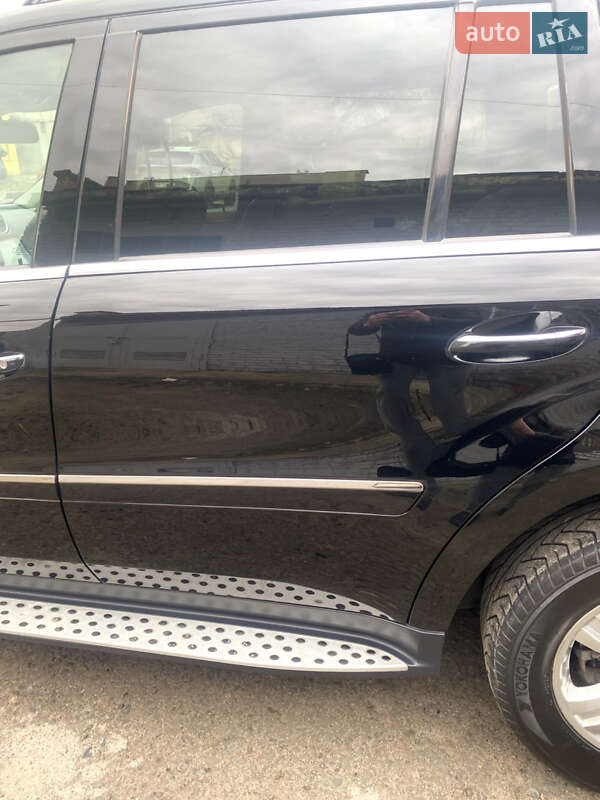 Внедорожник / Кроссовер Mercedes-Benz GL-Class 2010 в Ровно