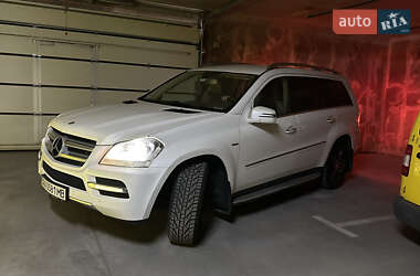 Mercedes-Benz GL-Class 2012 Mercedes-Benz GL-Class 2012