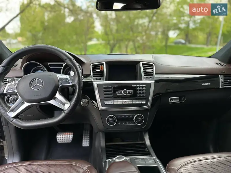 Позашляховик / Кросовер Mercedes-Benz GL-Class 2014 в 