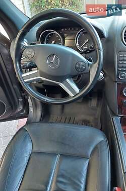 Внедорожник / Кроссовер Mercedes-Benz GL-Class 2012 в 