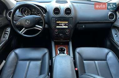 Внедорожник / Кроссовер Mercedes-Benz GL-Class 2012 в 