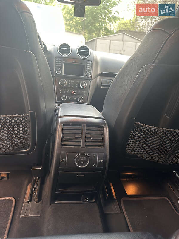 Внедорожник / Кроссовер Mercedes-Benz GL-Class 2011 в Днепре