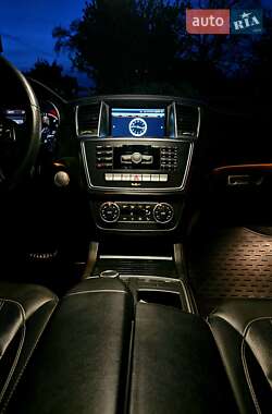 Внедорожник / Кроссовер Mercedes-Benz GL-Class 2015 в 