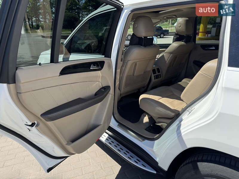 Позашляховик / Кросовер Mercedes-Benz GL-Class 2015 в Смілі