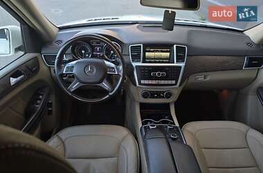 Внедорожник / Кроссовер Mercedes-Benz GL-Class 2012 в 