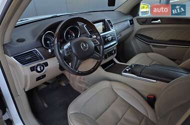Внедорожник / Кроссовер Mercedes-Benz GL-Class 2012 в 
