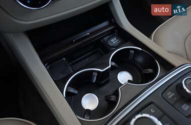 Внедорожник / Кроссовер Mercedes-Benz GL-Class 2012 в 