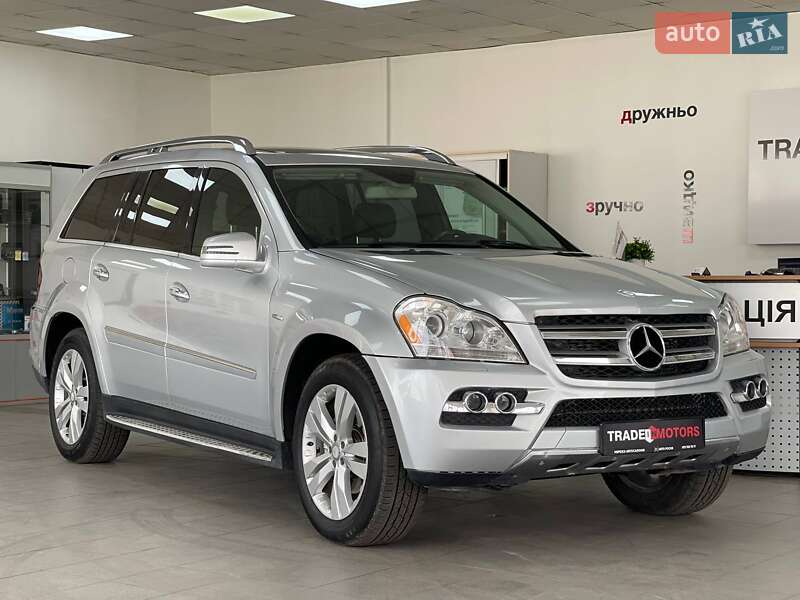 Позашляховик / Кросовер Mercedes-Benz GL-Class 2010 в 
