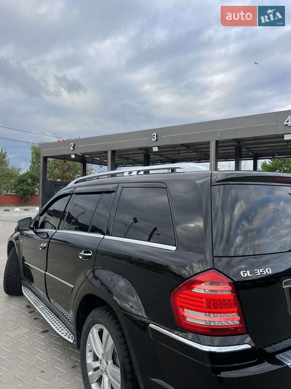 Внедорожник / Кроссовер Mercedes-Benz GL-Class 2011 в Черновцах