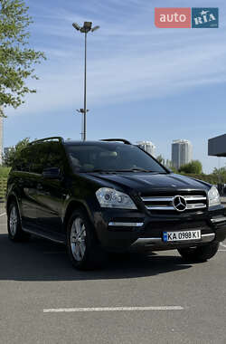 Mercedes-Benz GL-Class 2011 Mercedes-Benz GL-Class 2011