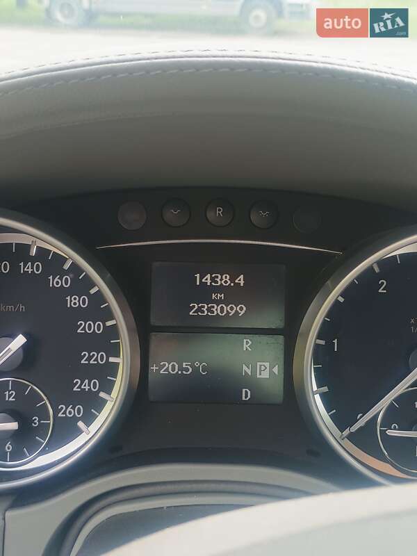 Позашляховик / Кросовер Mercedes-Benz GL-Class 2010 в Пирятині фото 26 Позашляховик / Кросовер Mercedes-Benz GL-Class 2010 в Пирятині