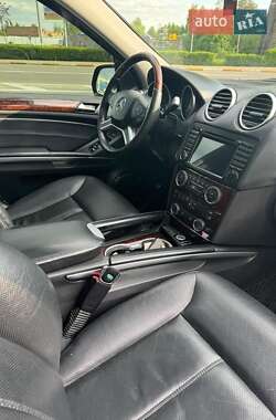 Внедорожник / Кроссовер Mercedes-Benz GL-Class 2009 в 