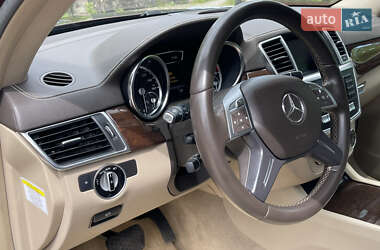 Внедорожник / Кроссовер Mercedes-Benz GL-Class 2012 в 