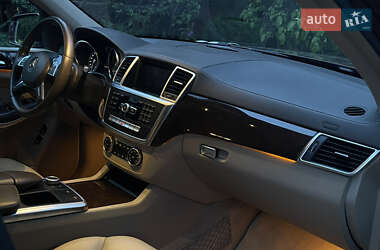 Внедорожник / Кроссовер Mercedes-Benz GL-Class 2012 в 
