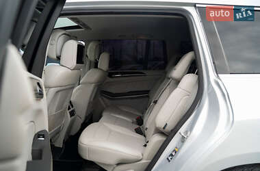 Внедорожник / Кроссовер Mercedes-Benz GL-Class 2012 в 