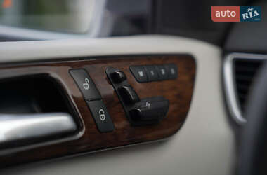 Внедорожник / Кроссовер Mercedes-Benz GL-Class 2012 в 