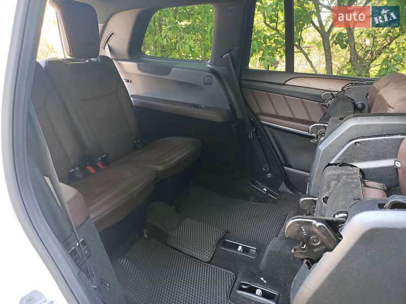 Внедорожник / Кроссовер Mercedes-Benz GL-Class 2014 в Львове фото 2 Внедорожник / Кроссовер Mercedes-Benz GL-Class 2014 в Львове