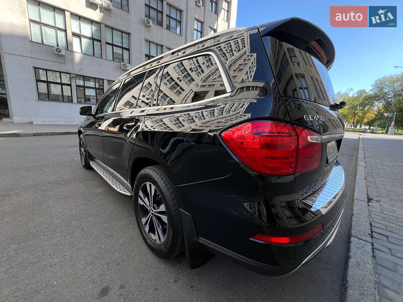 Позашляховик / Кросовер Mercedes-Benz GL-Class 2012 в Києві