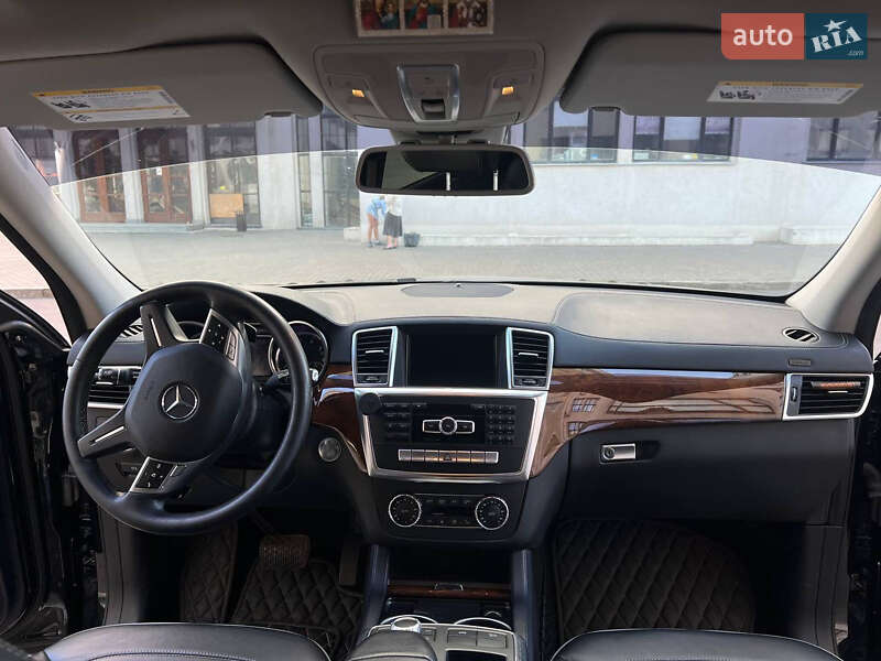 Позашляховик / Кросовер Mercedes-Benz GL-Class 2012 в Києві