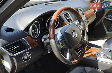 Внедорожник / Кроссовер Mercedes-Benz GL-Class 2013 в 