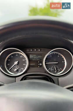 Позашляховик / Кросовер Mercedes-Benz GL-Class 2011 в 