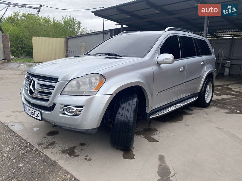 Позашляховик / Кросовер Mercedes-Benz GL-Class 2008 в Ромнах